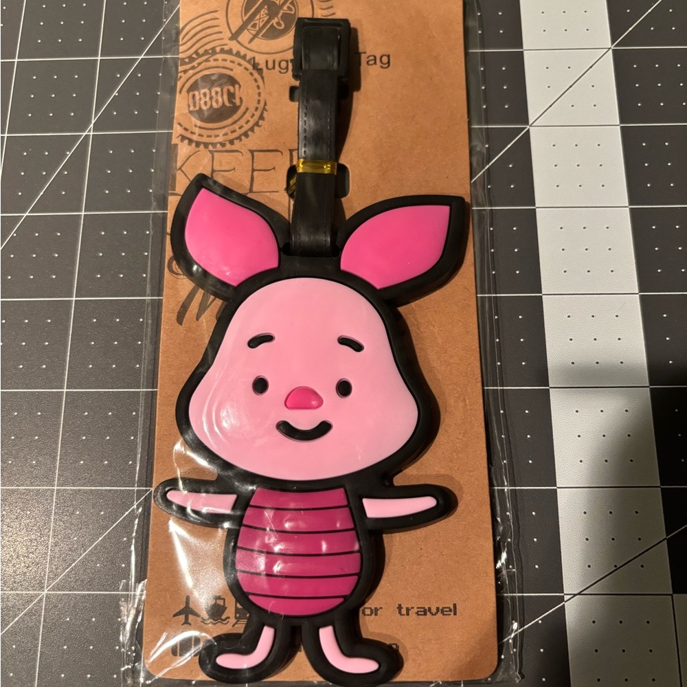 Pink Character Luggage Tag. Poohs family